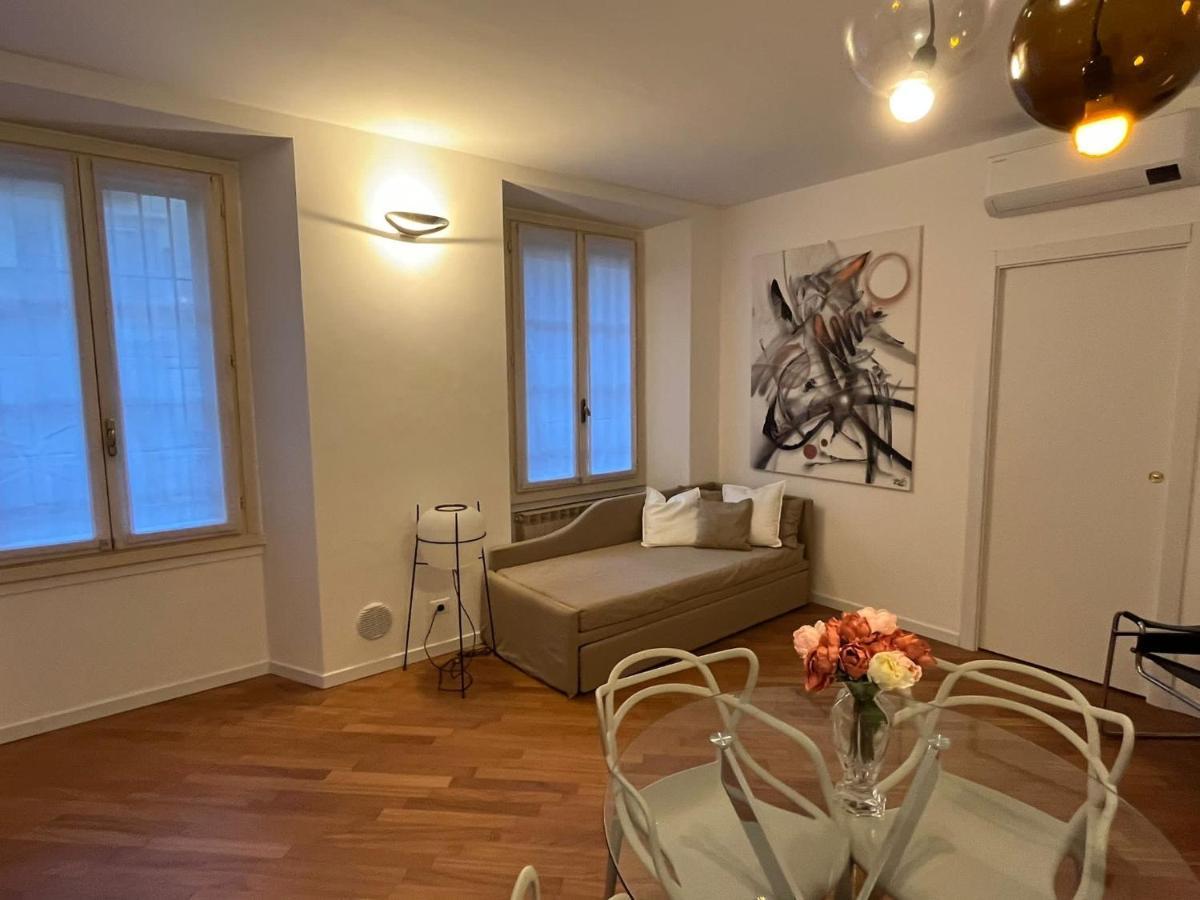 Casa Vercelli Delizioso Bilocale Moderno Nella Vecchia Appartement Milaan
